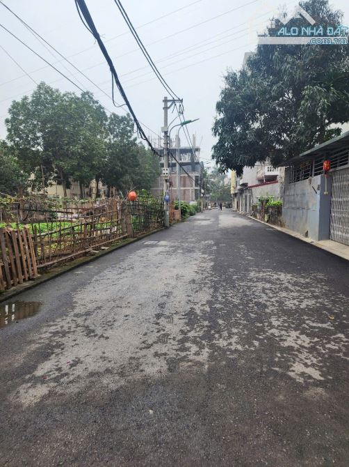 BÁN ĐẤT ĐẤU GIÁ THUỴ PHƯƠNG 86M2 - VỈA HÈ 3 OTO TRÁNH NHAU-MT 7m