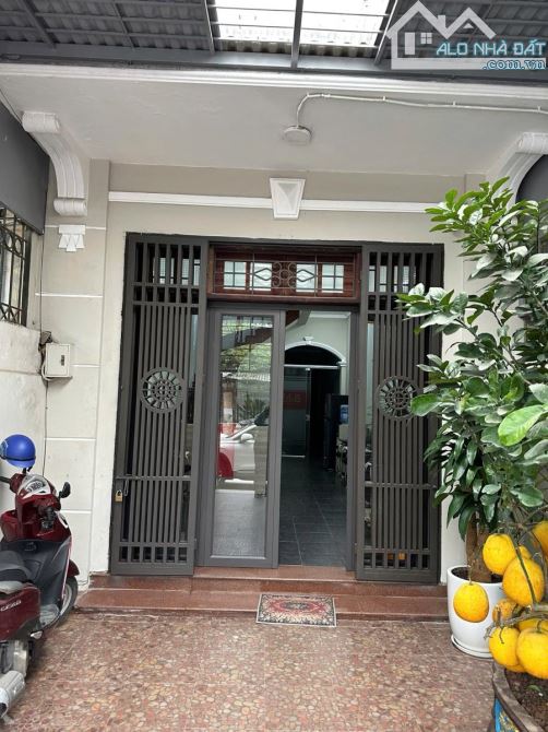 Phân Lô ôtô tránh phố Trần Kim Xuyến 81m2 x 4 tầng: 35 tỷ ở Kinh Doanh Cho Thuê đẳng cấp