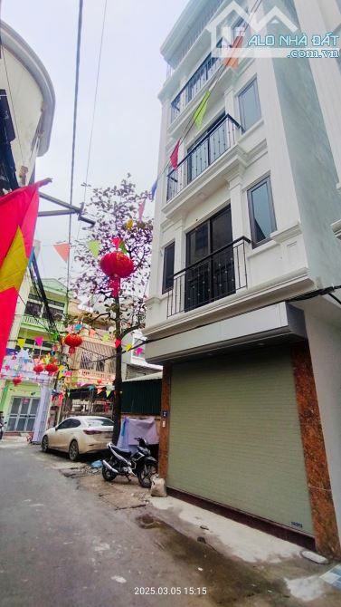 Bán nhà kim chung mặt đường kinh doanh ô tô tránh, lô góc 45m,5 tầng  chỉ hơn 7 tỷ