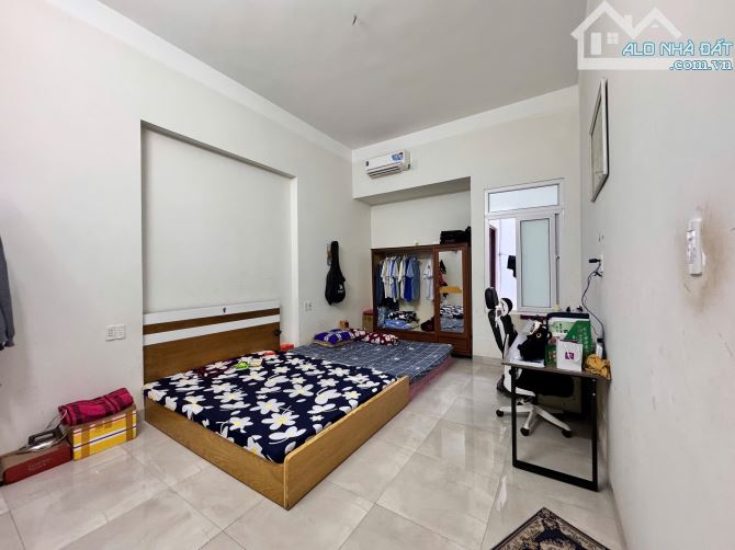 🏛️ Nhà 2 tầng mặt Đồng Khởi kinh doanh sầm uất chỉ 7,5 tỷ - 10