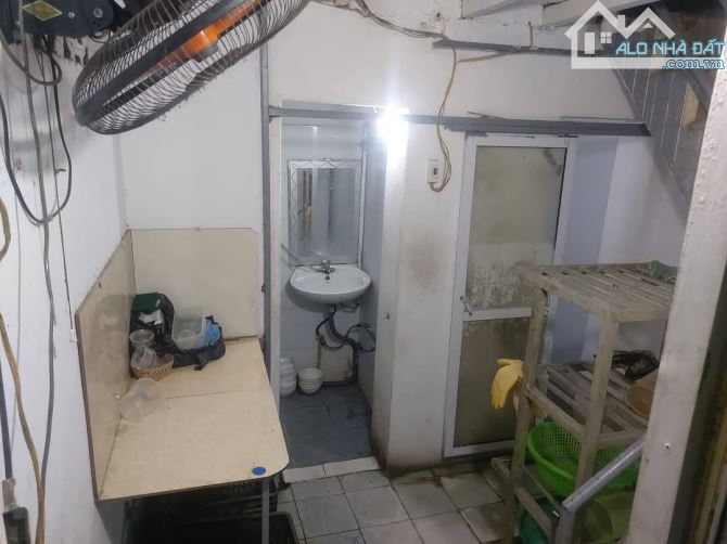 Bán nhà mặt ngõ Giếng Mứt-DT 35 m2 x 3T.MẶT NGÕ KINH DOANH-CÁCH PHỐ BẠCH MAI 10M. - 1