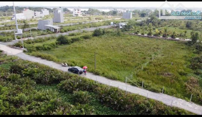 Bán đất thổ cư 3000m2, vị trí đẹp, tp Thủ Đức, gần Quốc lộ, chợ, tiềm năng đầu tư, giá 70ỷ - 1
