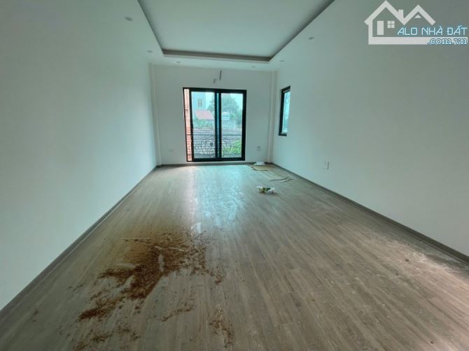 CHÂU ĐÀI - THƯỢNG CÁT - LIÊN MẠC 35m2x5 Tầng Oto, Gần Phố, Trường Học C1,2,3 Nhỉnh 5 Tỷ - 1