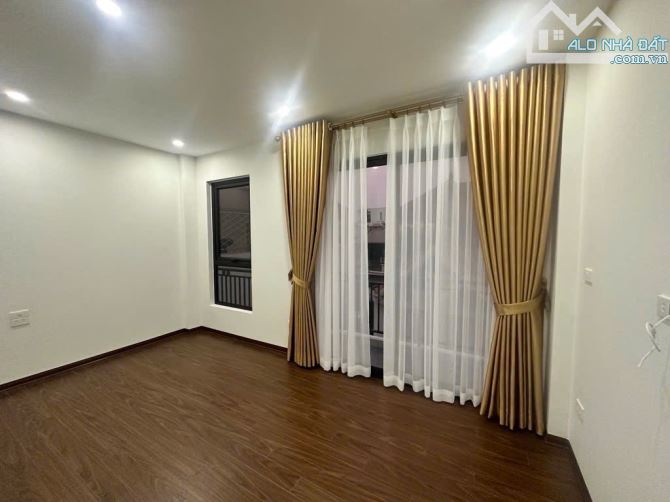QUÁ ĐẸP 6 tầng - MT 5m - 10,5 tỷ phố Đàm Quang Trung - 1