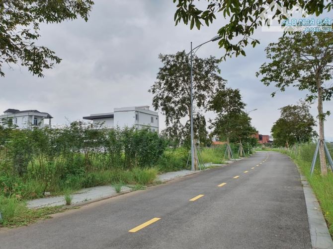 Đất biệt thự 297m2 view sông đường Giáng Hương 1,Vị trí cực đẹp - 1