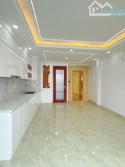 SIÊU PHẨM CẦU GIẤY-38M X6t- THANG MÁY- 4NKK-GẦN Ô TÔ- GẦN HỒ- 9 TỶ HƠN - 1