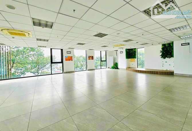 GIẢM MẠNH 5 TỶ-CHỈ 92 TỶ Tòa Building ngang 11m MT Cộng Hòa- 11x27m, Hầm+6 Lầu, HĐT: 240tr - 1