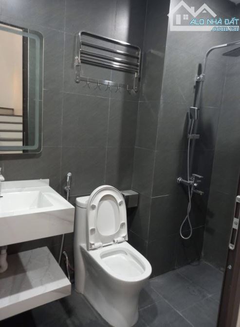 Bán nhà trong ngõ đường kênh ngõ nông - 1