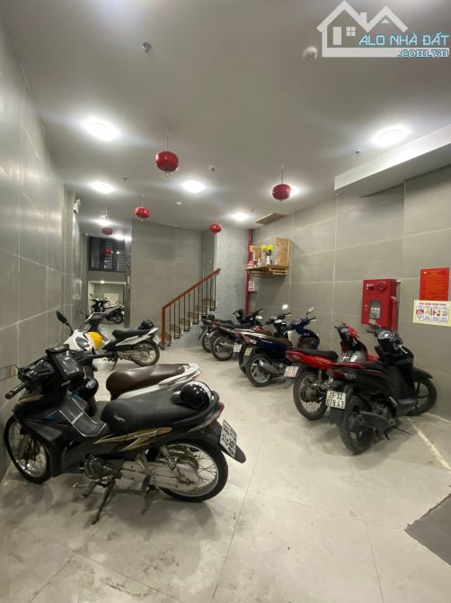 CCMN TÚ MỠ- 104M 9T MT5M- 25P KK - THANG MÁY PCCC THOÁT HIỂN - 50M RA PHỐ - GIÁ 28 TỶ - 1