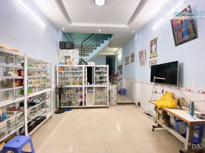 Nhà 2Tầng đường số  12 P. Trường Thạnh Q9- TPTĐ. Diện tích 64m2 (4 x16) Chỉ 4.2 tỷ ( Còn T - 1