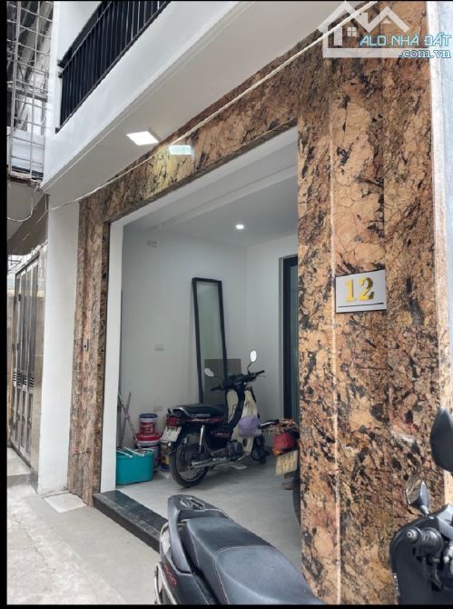 11.3 Tỷ/ 53 M2/6 Tầng Thang máy/4.2 Mt/ Đàm Quang Trung - 1