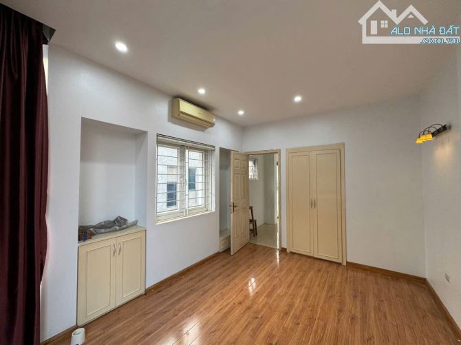 HIẾM PHỐ NGUYỄN VĂN LINH-NỞ HẬU-NGÕ Ô TÔ-HÀNG XÓM VINHOME - NẰM GIỮA BIG C VÀ AEON LONG BI - 1