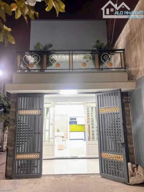 LÔ GÓC 2 TẦNG THOÁNG MÁT - DTSD LỚN 68M2 - HẺM ĐẸP XE HƠI 4M - NGAY TỈNH LỘ 10 - BÌNH TÂN - 1