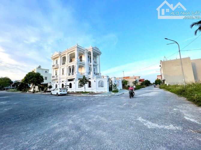 Bán lô đất 107m2 hướng đtt tuyến 2 lũng đông cách Vòng cuyến sân bay 500m - 1