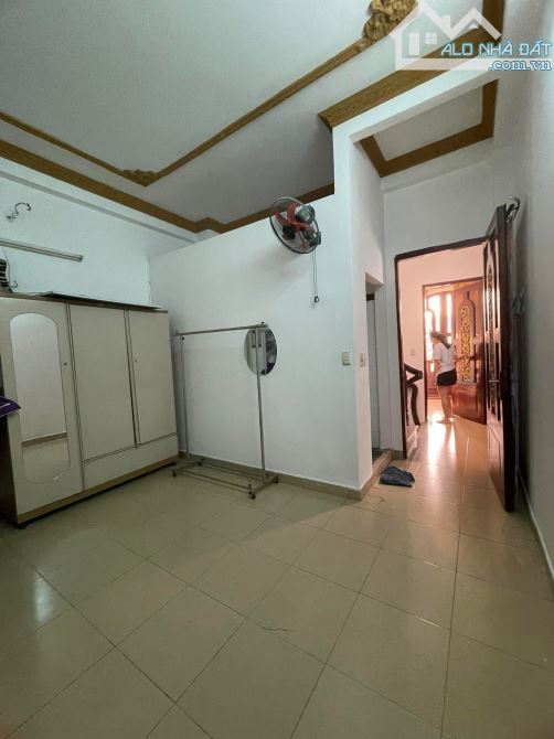 Mặt Tiền KD Tân Phú giáp Khuông Việt-40M2-4 Tầng- Xe hơi đậu cửa-5PN -Giá chỉ nhỉnh 7Ty TL - 1