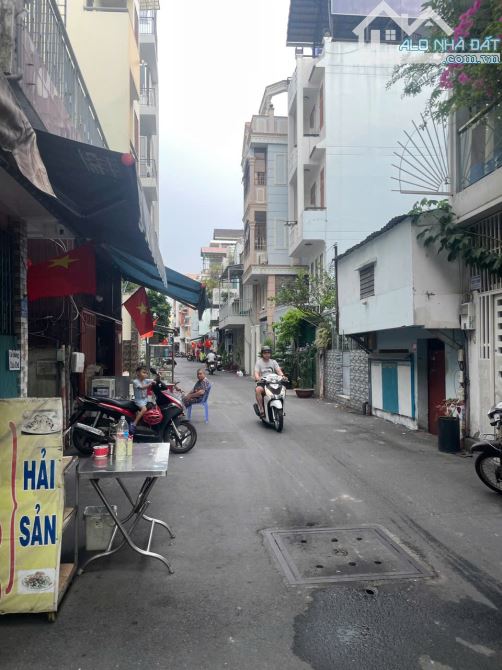 (SIÊU HIẾM) BÁN CĂN NHÀ CỰC RẺ ,TẠI P8,Q3, SỔ HỒNG RIÊNG,DT 4x19,5m,MẶT TIỀN KD,HẺM XE - 2