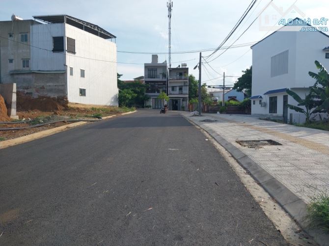 Bán đất khủng 600m2 đường 10m5 Tôn Đản giá đầu tư
