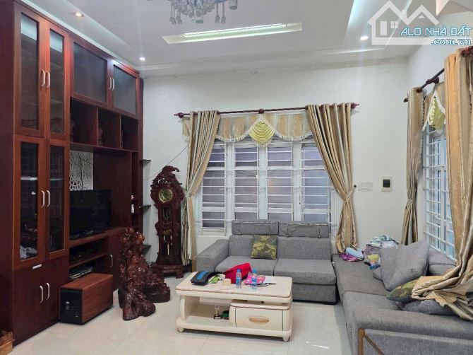 Bán Nhà 2 Lầu Ngang 7x20m trong KDC Hiệp Thành 3, Ngay Gần Công Viên - 2