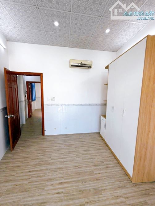 Bán Nhà Trệt Lầu Trục Chính Hẻm 22 Mạc Đĩnh Chi - An Cư - 2