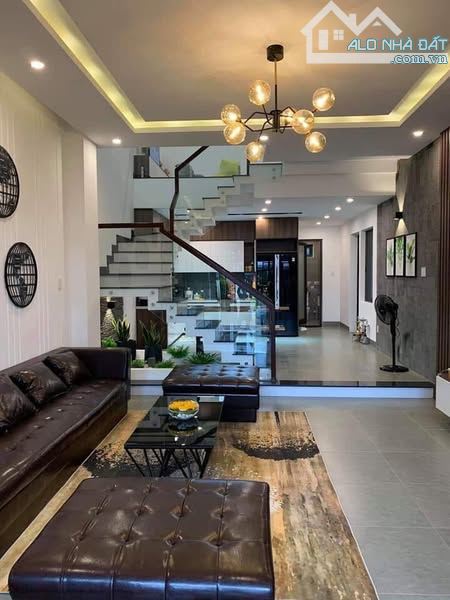 Nhà đẹp cứng 1 đời chủ! HXH quay đầu 1/ thông Trần Bình Trọng 4x14m-4 Tầng-5PN. 8,9 tỷ TL - 2