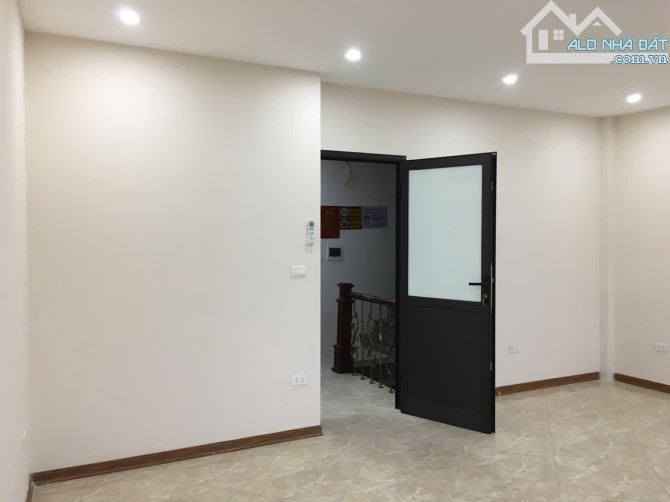 Cho thuê nhà riêng 4PN, 3WC, 60m2, 14,5 triệu tại Nguyễn Hoàng, Mỹ Đình 2, Nam Từ Liêm, Hà - 2