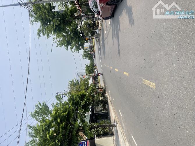 Cần bán gấp lô góc Bùi Trang Chước và Hoàng Hiệp giá 11tỷ500. Lô duy nhất giá rẻ tại HC - 2