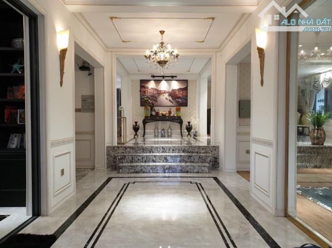 Cần bán góc biệt thự đơn lập Nam thông nhà đẹp có hầm view trực diện công viên, DT 340m2 b - 2