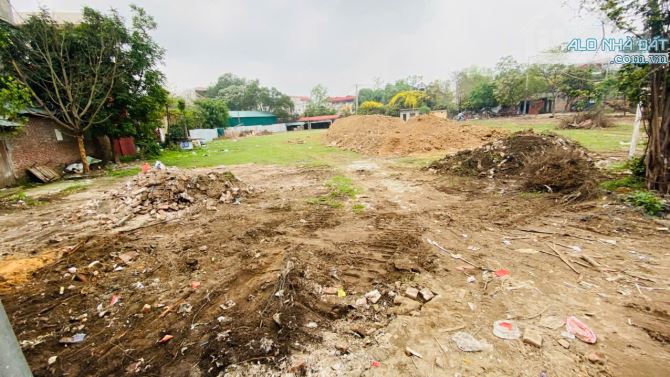 BÁN 64,7M2 ĐẤT THỤY LÂM - ĐÔNG ANH, Ô TÔ TRÁNH, VIEW SÂN BÓNG - 2