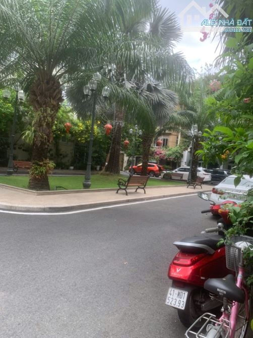 BÁN NHÀ HXH KHU COMPOUND BIỆT THỰ NGUYỄN TRỌNG TUYỂN,P1.TÂN BÌNH.5 X 19. 4 TẦNG.GIÁ 26 TỶ - 2