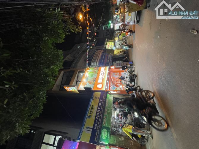 BÁN ĐẤT ĐẤU GIÁ THUỴ PHƯƠNG 86M2 - VỈA HÈ 3 OTO TRÁNH NHAU-MT 7m - 2