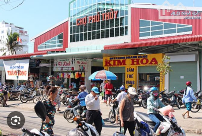 Cần bán nhà góc 2 mặt tiền đường Lê Văn Phấn - mặt tiền chợ Phú Thủy, Phan Thiết - 2