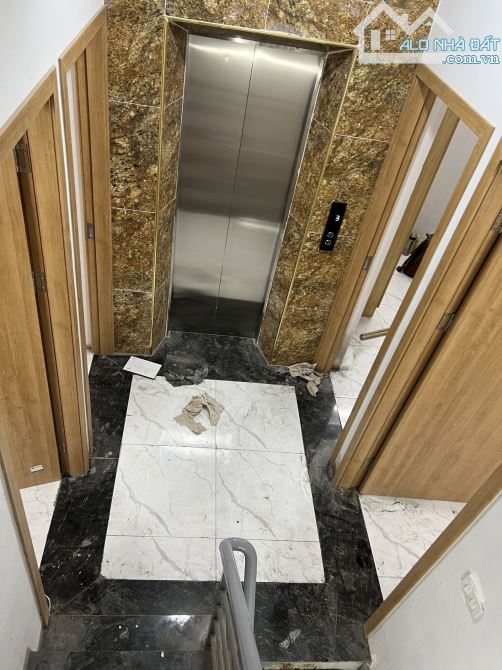 Bán Chung cư mini Tân Triều (HN), 74m2* 8t, 24 phòng=80tr/tháng, oto đỗ cửa, 19,8tỷ - 2