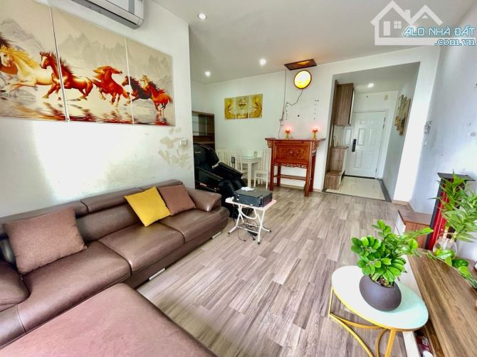 BÁN CHUNG CƯ XA LA - HÀ ĐÔNG 70m2, 2 PN, NHÀ ĐẸP, FULL NỘI THẤT, 3.5 TỶ. - 2