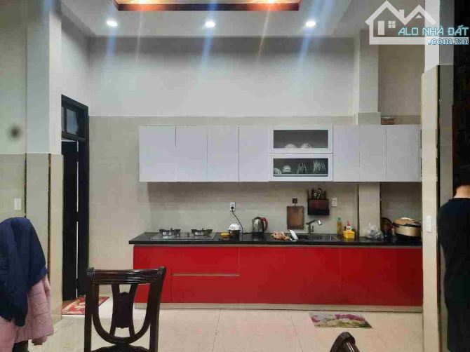 BÁN NHÀ MẶT TIỀN NGUYỄN CƯ TRINH, HÒA CƯỜNG BẮC - ĐƯỜNG 7.5M - FULL NỘI THẤT -CHỈ 9X TỶ - 2