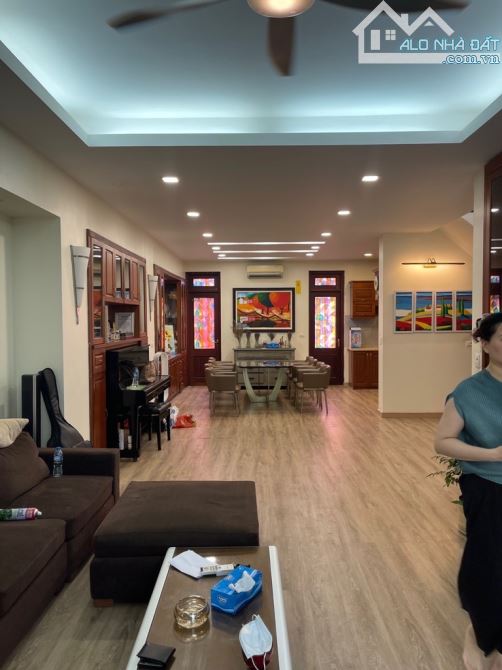 NHÀ PHÂN LÔ Ô BÀN CỜ KIM ĐỒNG HOÀNG MAI 112M² MẶT TIỀN 7M 4 TẦNG ĐẸP LÔ ÁP GÓC GIÁ 28.6 TỶ - 2