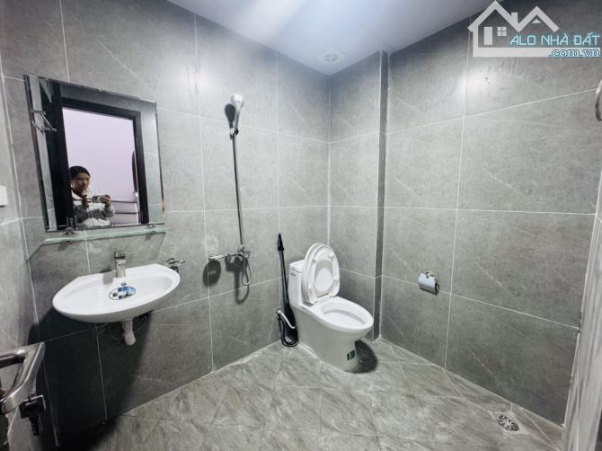 ĐẠI CÁT - LIÊN MẠC - THƯỢNG CÁT 57,5m2 X 5 Tâng MỚI - ĐẸP - 5M OTO, HỒ, SÂN CHƠI 4.7 TỶ - 3