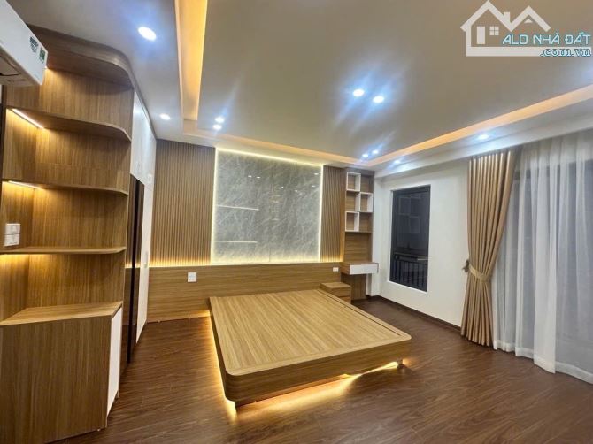 QUÁ ĐẸP 6 tầng - MT 5m - 10,5 tỷ phố Đàm Quang Trung - 3