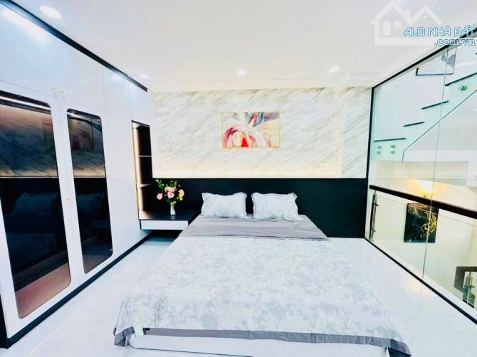 BÁN NHÀ 3 TẦNG - 3PN - 56m2 - GẦN EMART PHAN HUY ÍCH – CHỈ NHỈNH 5 TỶ - 3
