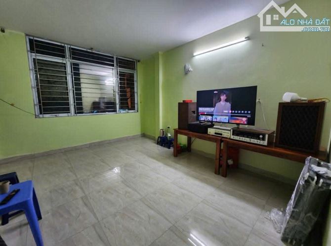 Bán gấp! Hoàng Công, Mậu Lương DT 50m2, 5 tầng, Mt 4m, ô tô tránh, vỉa hè, KD, giá 11 tỷ - 3