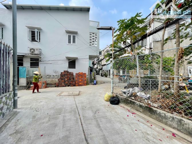 Nhà rộng ĐẸP lộ Ô Tô cách Hồ Huỳnh Cương 30m ( nhà đang cho thuê ) - 3