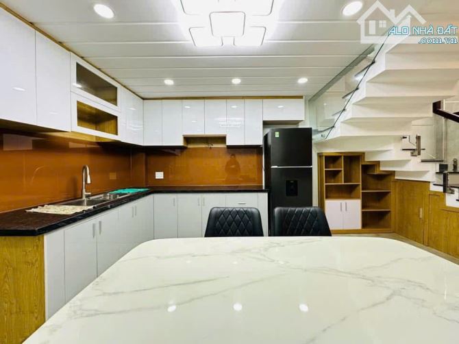 Chỉ 7tỷ sở hữu ngay nhà GV HXT 5m- 5 tầng-178m2-Khu phân lô Phạm Văn Chiêu- sát - 3