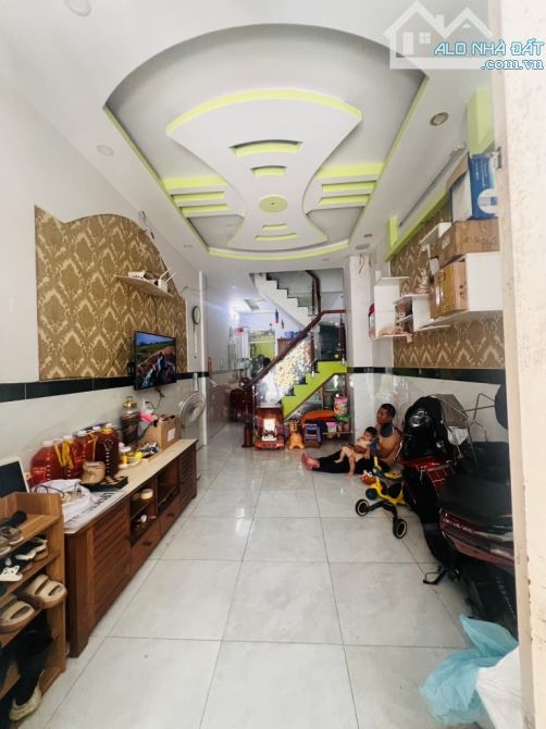 BÁN NHÀ LÊ ĐỨC THỌ (CHÍNH CHỦ XÂY) NGANG 4*17M*4TẦNG - HẺM TẢI THÔNG - GẦN MẶT TIỀN - 3