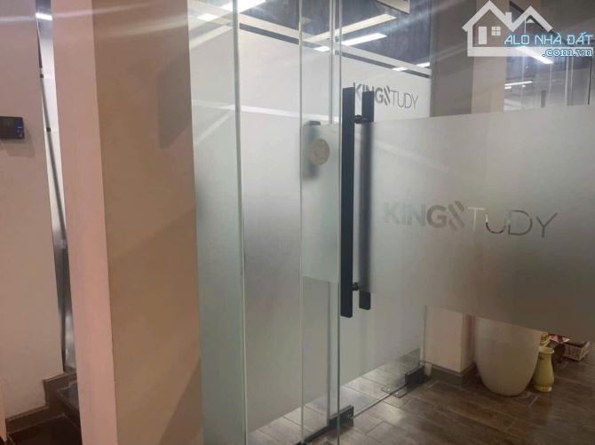 Ô TÔ TRÁNH - VỈA HÈ - THÁI HÀ - ĐỐNG ĐA - TÒA VP 100M2 - 7 T THANG MÁY - MT 8M - GIÁ TỐT - 3