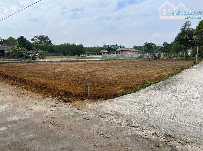 Đất Nền Phân Lô F0 Tứ Hạ Đường Ô Tô Rộng Rãi 123m2 Chỉ 670 Triệu - 3