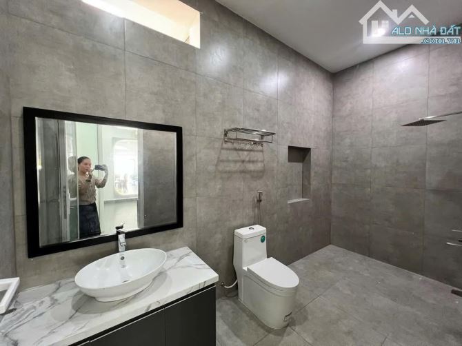 Nhà mặt Lê Quang Đạo phường Thành Nhất diện tích lý tưởng - 3