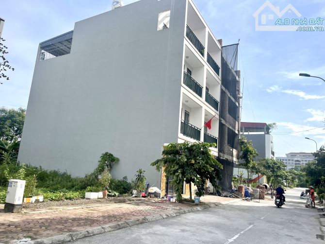 Siêu hiếm khuôn tiền nhỉnh 8 tỷ, TĐC Trâu Quỳ, Vỉa hè oto tránh, Giá đầu tư - 3