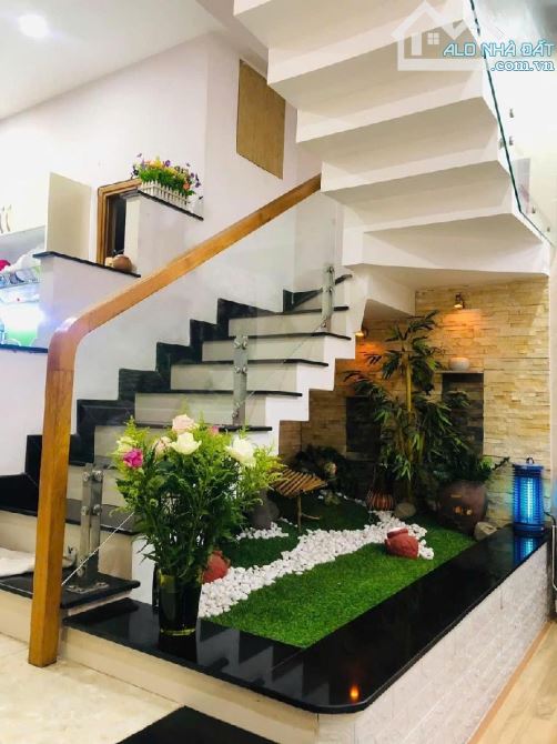 Bán Nhà Đẹp Hẻm Xe Hơi 6m Tân Sơn Nhì 4.8x14 58m2 Quận Tân Phú - 3