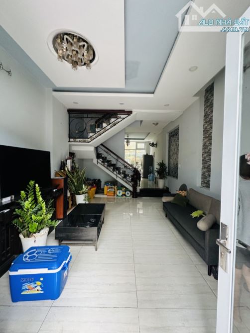 Nhà Đẹp Bùi Đình Tuý – Hẻm 6m – Sổ Vuông – 12.5 Tỷ Có Nhà 4 Tầng - 4