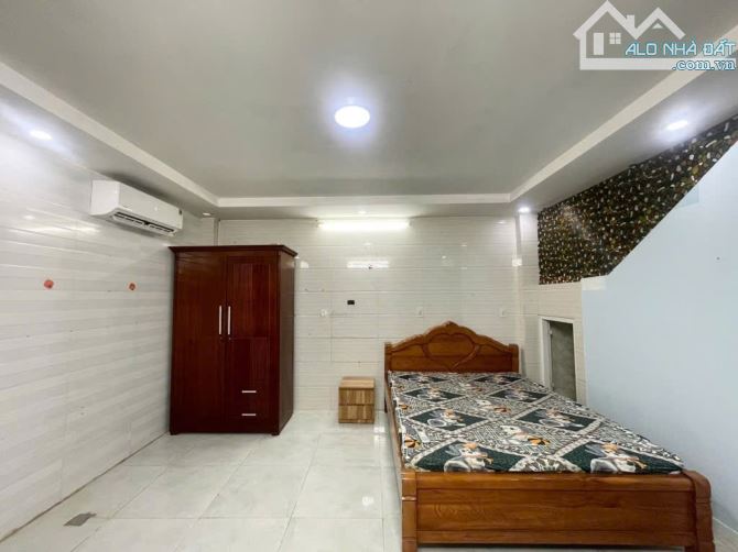 NHÀ RỘNG- ĐƯỜNG TO- DÒNG TIỀN CAO-GIÁ TÔT-BÁN NHÀ 4.5×17-5 TẦNG-HXH QUANG TRUNG GÒ VÂP - 4