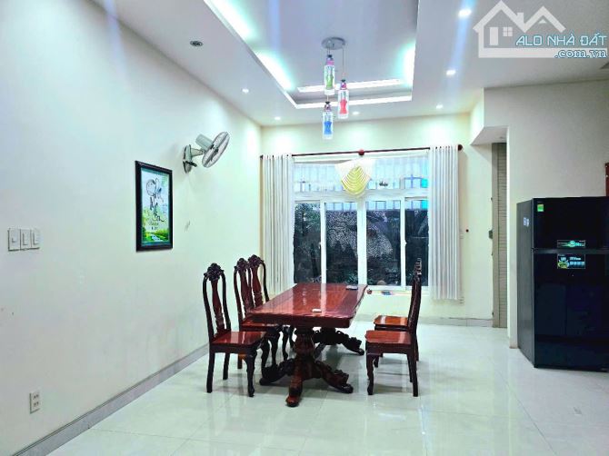 Bán Nhà 2 Lầu Ngang 7x20m trong KDC Hiệp Thành 3, Ngay Gần Công Viên - 4
